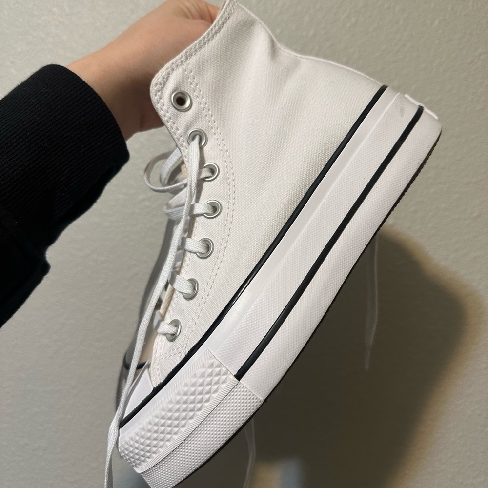 Platform Converse (NWT)